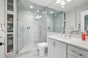 1601 W School St, Chicago, IL 60657 - Photo 20