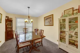 1940 Waverly Ln, Algonquin, IL 60102 - Photo 8