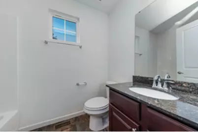 212 Commerce Street E, Aurora, IL 60504 - Photo 12