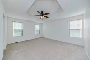 212 Commerce Street E, Aurora, IL 60504 - Photo 8