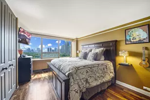 2800 N Lake Shore Dr, Chicago, IL 60657 - Photo 10