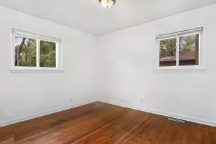 231 W 35th St, Steger, IL 60475 - Photo 14