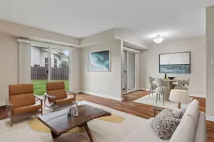 74 Commonwealth Ct, Vernon Hills, IL 60061 - Photo 2
