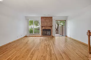 942 Little Falls Ct, Elk Grove Village, IL 60007 - Photo 4