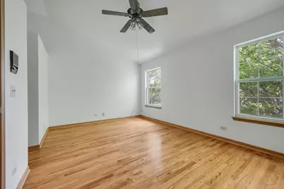 942 Little Falls Court, Elk Grove Village, IL 60007 - Photo 18