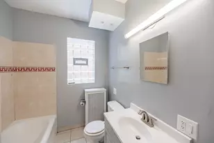 7710 S Euclid Ave, Chicago, IL 60649 - Photo 10