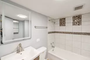 7710 S Euclid Ave, Chicago, IL 60649 - Photo 14