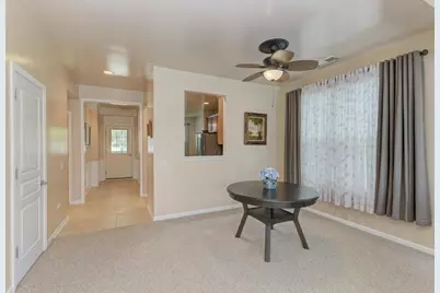 2886 Edgewater Drive, Elgin, IL 60124 - Photo 14