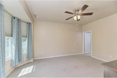 2886 Edgewater Drive, Elgin, IL 60124 - Photo 18