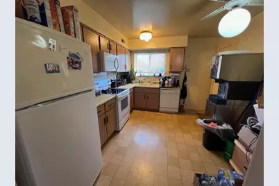 9409 Bay Colony Drive #1E, Des Plaines, IL 60016 - Photo 6