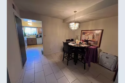 9409 Bay Colony Drive #1E, Des Plaines, IL 60016 - Photo 4