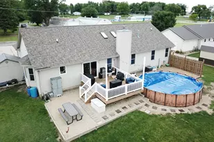 214 W 2nd Street W, Odell, IL 60460 - Photo 2
