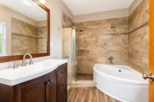 7042 W Berwyn Ave, Chicago, IL 60656 - Photo 38
