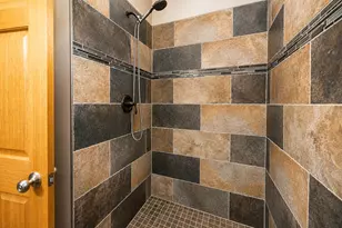 7042 W Berwyn Ave, Chicago, IL 60656 - Photo 32