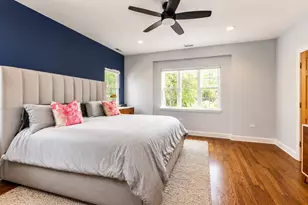 7042 W Berwyn Ave, Chicago, IL 60656 - Photo 36