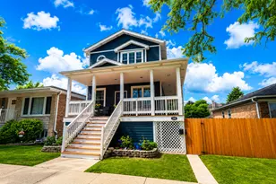 7042 W Berwyn Ave, Chicago, IL 60656 - Photo 4