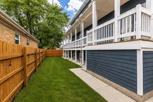7042 W Berwyn Ave, Chicago, IL 60656 - Photo 68