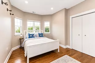 7042 W Berwyn Ave, Chicago, IL 60656 - Photo 40