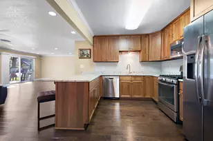 1305 Oaktree Ln, Kankakee, IL 60901 - Photo 14