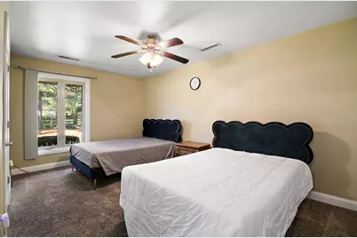 1305 Oaktree Lane, Kankakee, IL 60901 - Photo 30