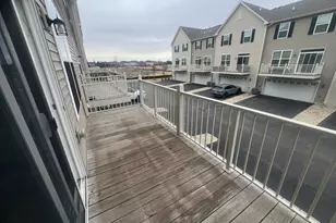 285 Lakeshore Dr, Oswego, IL 60543 - Photo 12