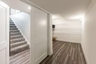 16 Kloe Ln, Sycamore, IL 60178 - Photo 80