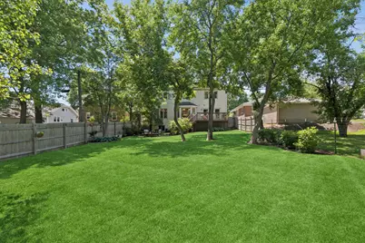318 E Sunnyside Avenue, Libertyville, IL 60048 - Photo 26