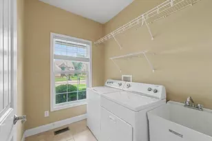 601 Silver Lake Ct, Savoy, IL 61874 - Photo 20