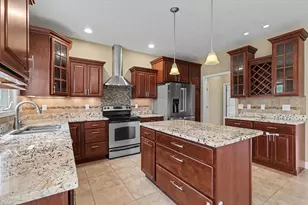 601 Silver Lake Ct, Savoy, IL 61874 - Photo 12