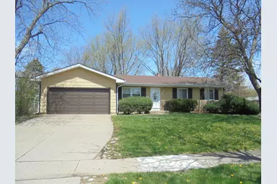 66 Barrow Drive, Crystal Lake, IL 60014 - Photo 1
