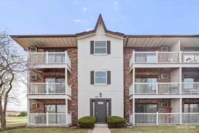 109 Gregory Street #13, Aurora, IL 60504 - Photo 2