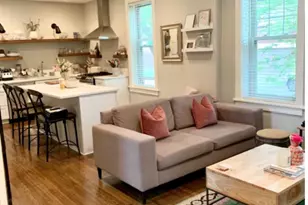 2252 W Waveland Ave, Chicago, IL 60618 - Photo 6