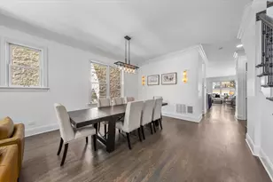 1340 W Melrose St, Chicago, IL 60657 - Photo 4