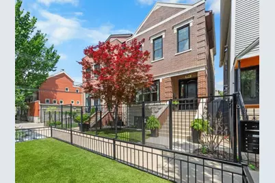 1340 W Melrose Street, Chicago, IL 60657 - Photo 1
