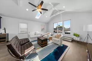 1340 W Melrose St, Chicago, IL 60657 - Photo 18