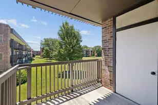 1424 Woodbridge Rd, Joliet, IL 60436 - Photo 16