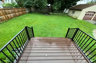17 N Iowa Ave, Addison, IL 60101 - Photo 34