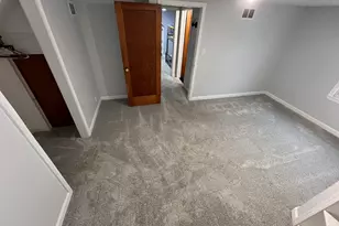 17 N Iowa Ave, Addison, IL 60101 - Photo 24