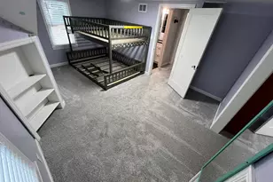 17 N Iowa Ave, Addison, IL 60101 - Photo 20