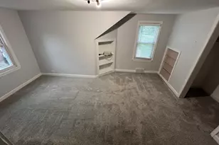 17 N Iowa Ave, Addison, IL 60101 - Photo 22