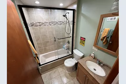 17 N Iowa Avenue, Addison, IL 60101 - Photo 10