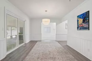 1210 Wilshire Ct, Champaign, IL 61821 - Photo 10