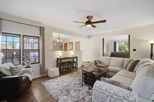 566 Yardley Trail, Mundelein, IL 60060 - Photo 10