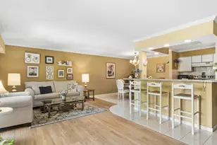 1405 E Central Rd, Arlington Heights, IL 60005 - Photo 10