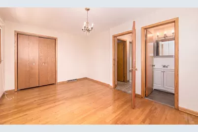 7234 W Fitch Avenue, Chicago, IL 60631 - Photo 14