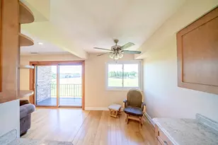 625 W Huntington Commons Rd, Mount Prospect, IL 60056 - Photo 6