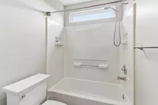 212 Mondovi Dr, Oswego, IL 60543 - Photo 26