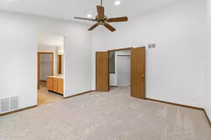 212 Mondovi Dr, Oswego, IL 60543 - Photo 30