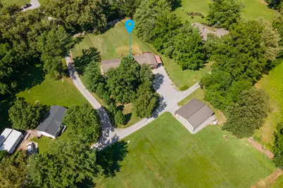 180 White Oak Lane, Harrisburg, IL 62946 - Photo 34