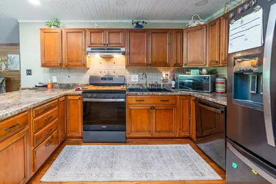 180 White Oak Lane, Harrisburg, IL 62946 - Photo 8